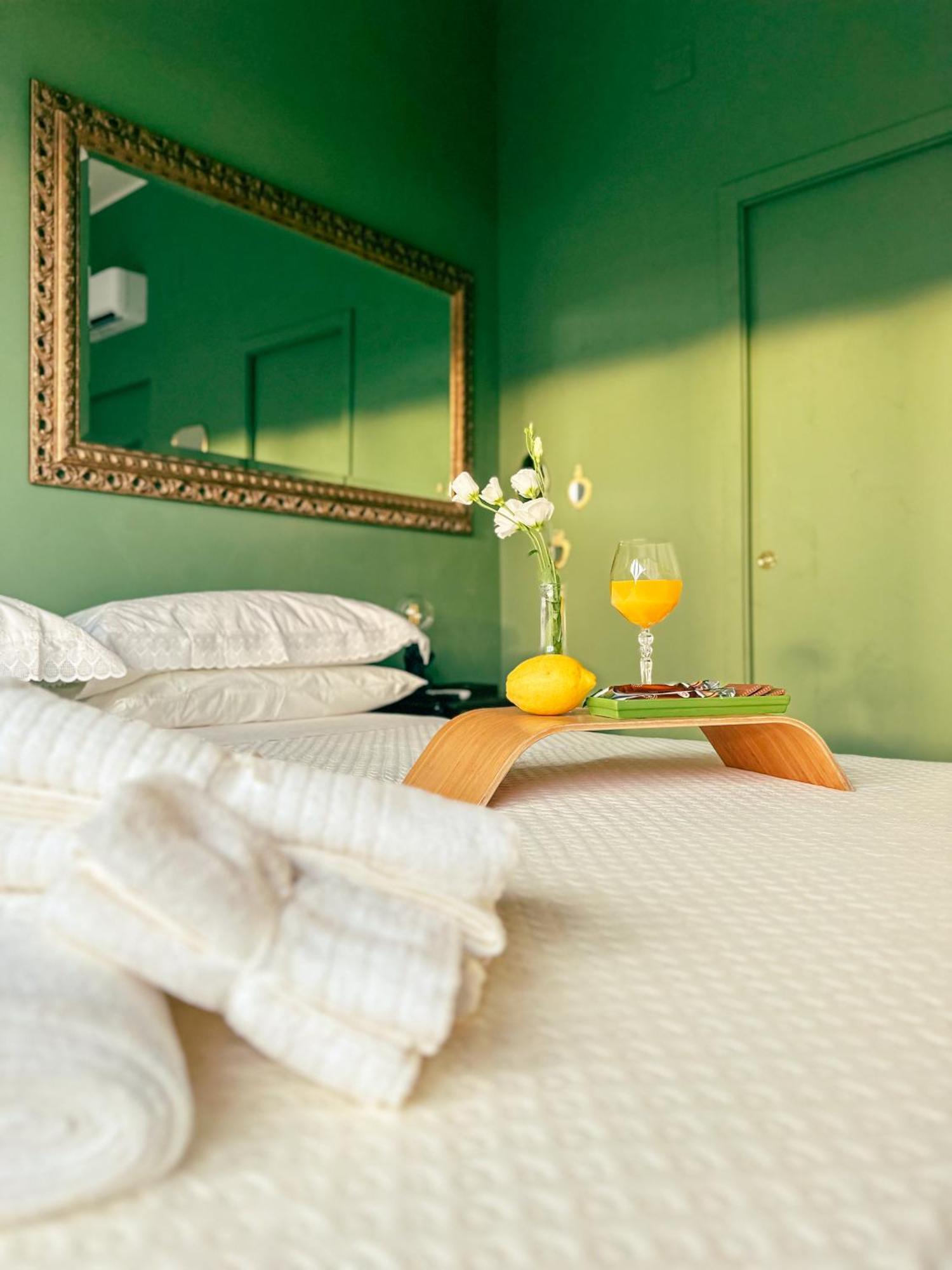B&B Restanza ซาแลร์โน ภายนอก รูปภาพ